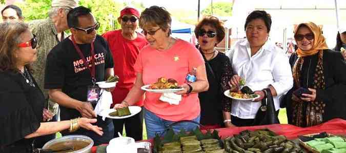 Masyarakat Maluku Di Dover NH USA Promosi Budaya Maluku Lewat HUT Pattimura Ke 202 - Tribun Maluku | Berita Maluku Terkini